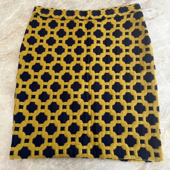 Geometric Skirt - Picture 1 of 8